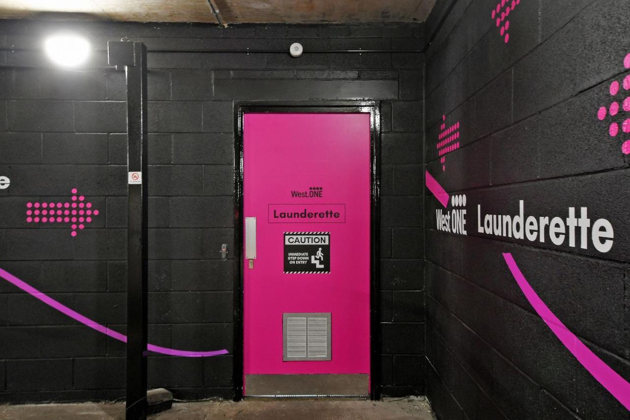 City Centre Modern Studio Apartment - Westone Free Wifi, Gym Access, Netflix Sheffield Buitenkant foto